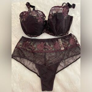 Bra and panty set, NEW